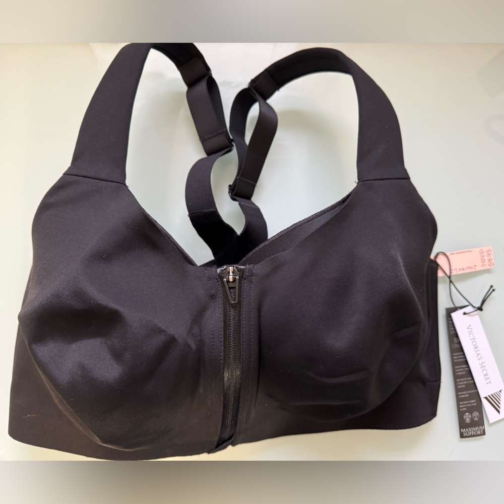 Victoria's Secret Black Sweat on Point Knockout Sports Bra 34DDD